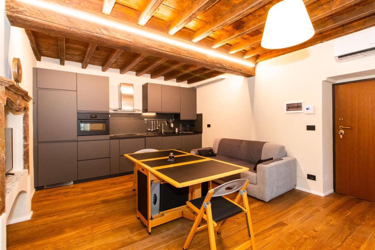 Stylish Quardilatero Romano Central Flat Turín Exterior foto